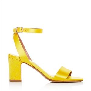 NIB ✨Tabitha Simmons✨ yellow satin quilted heels